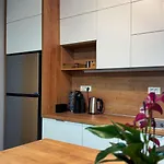 Apartment Boutique - Private Parking - Powered By Neo