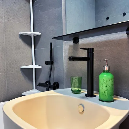 Boutique - Private Parking - Powered By Neo Appartement *