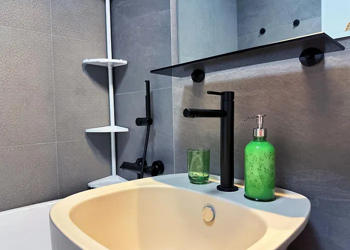 Boutique - Private Parking - Powered By Neo Appartement *